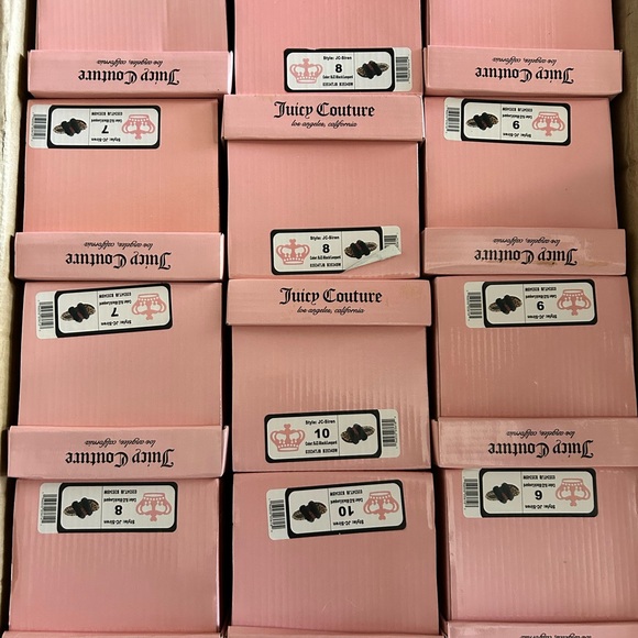 Multiple sizes of NWT Juicy Couture Leopard Print Faux Fur Slides - Picture 10 of 10